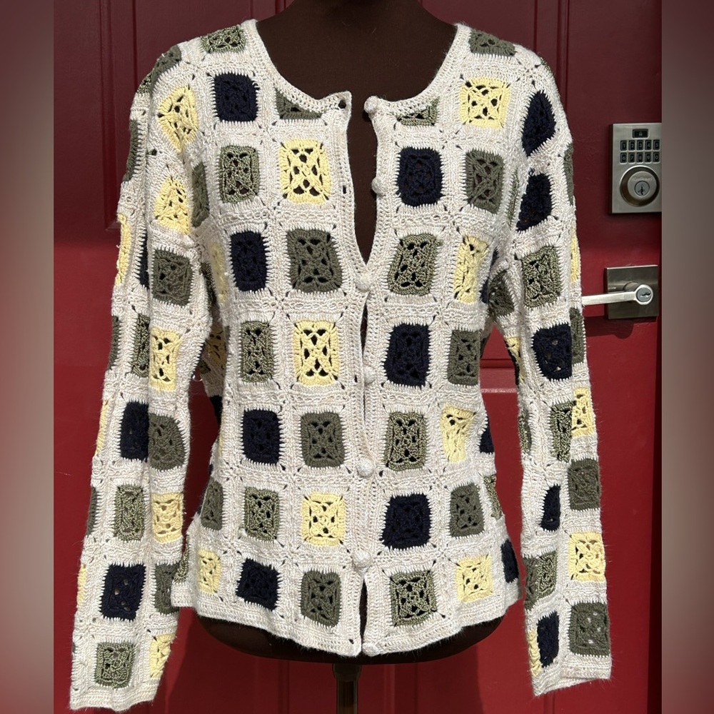 VTG CHRISTOPHER & BANKS sL granny square crotchet cardi-crm/navy/olive-looks new